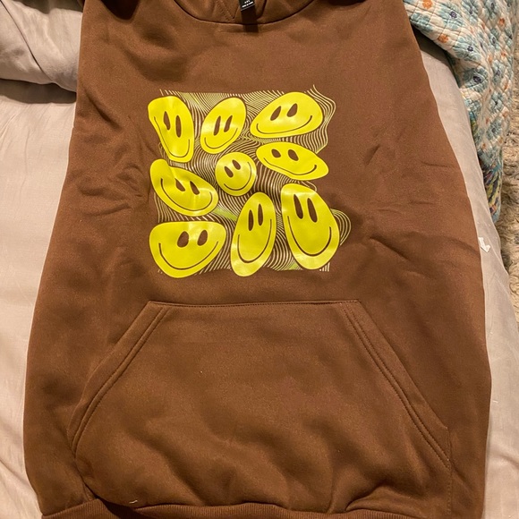 Brown Smiley face hoodie - Picture 2 of 6